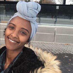 Meet your Posher, Khadra